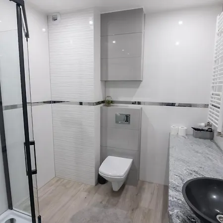 Panorama Apartment *